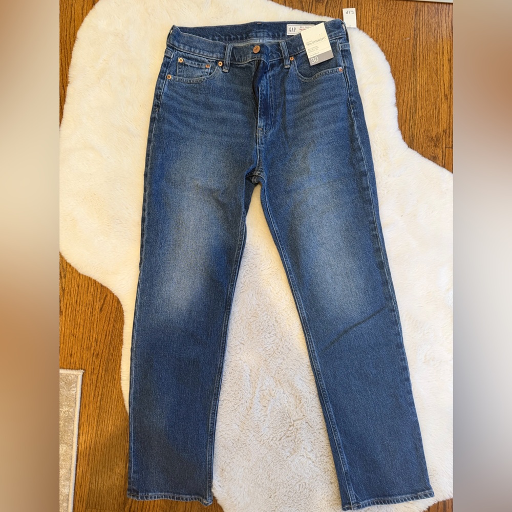 GAP Women’s High Rise ’90s Straight Jeans
